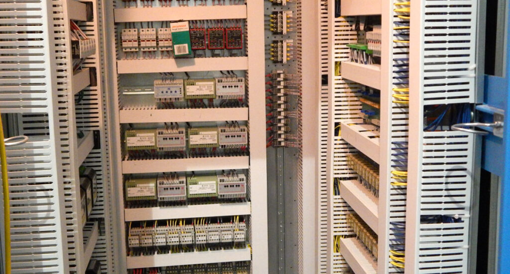 DataCenter-Warren-Int-3